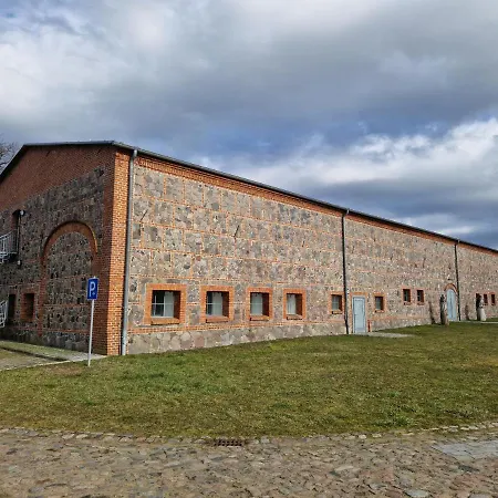 Schloss Rothenklempenow Hotel Exterior photo
